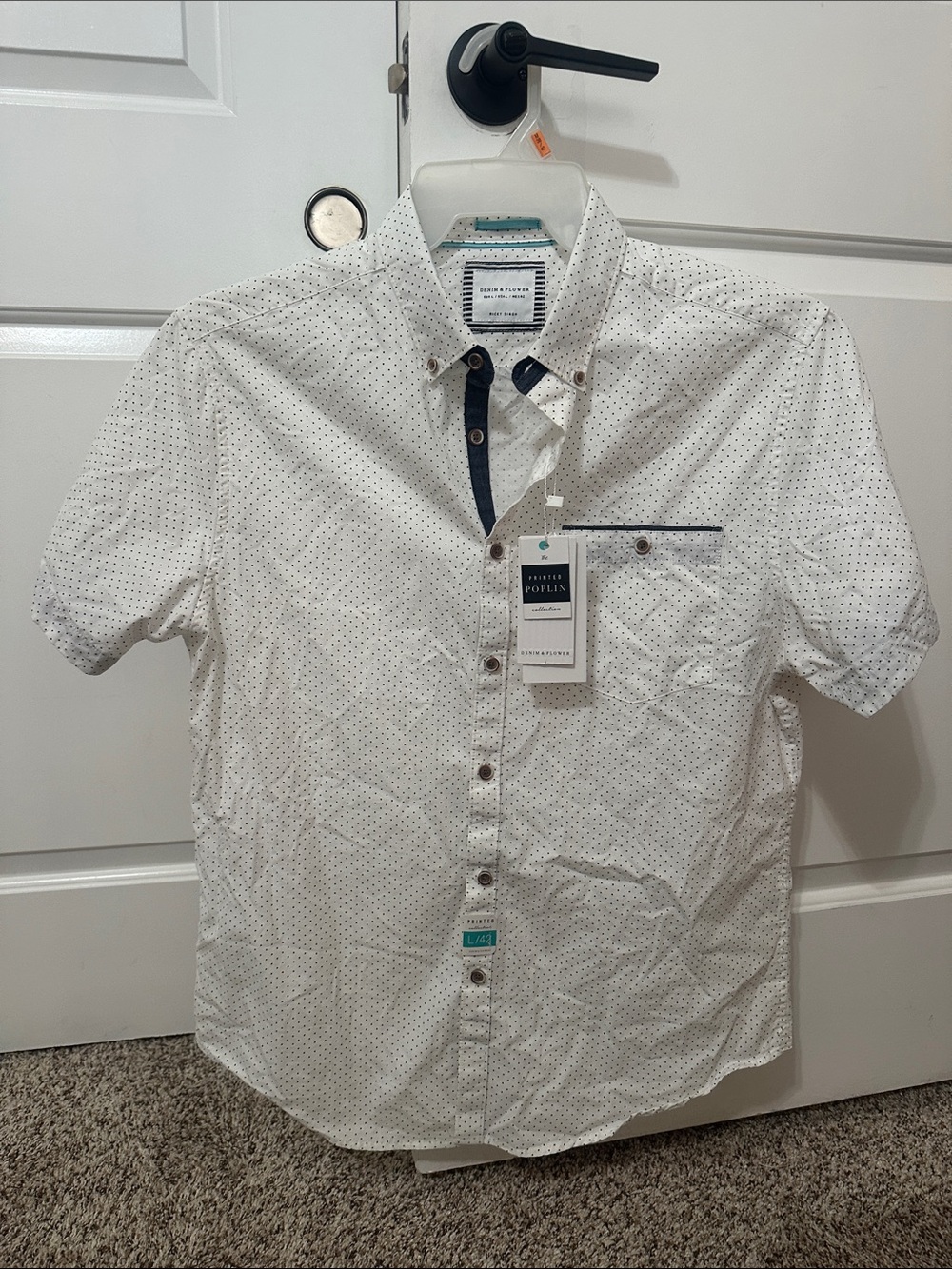 Denim & Flower White Short-Sleeve Dot-Print Button-Down Shirt
